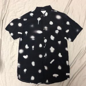 Duvin Sz large short sleeve shirt